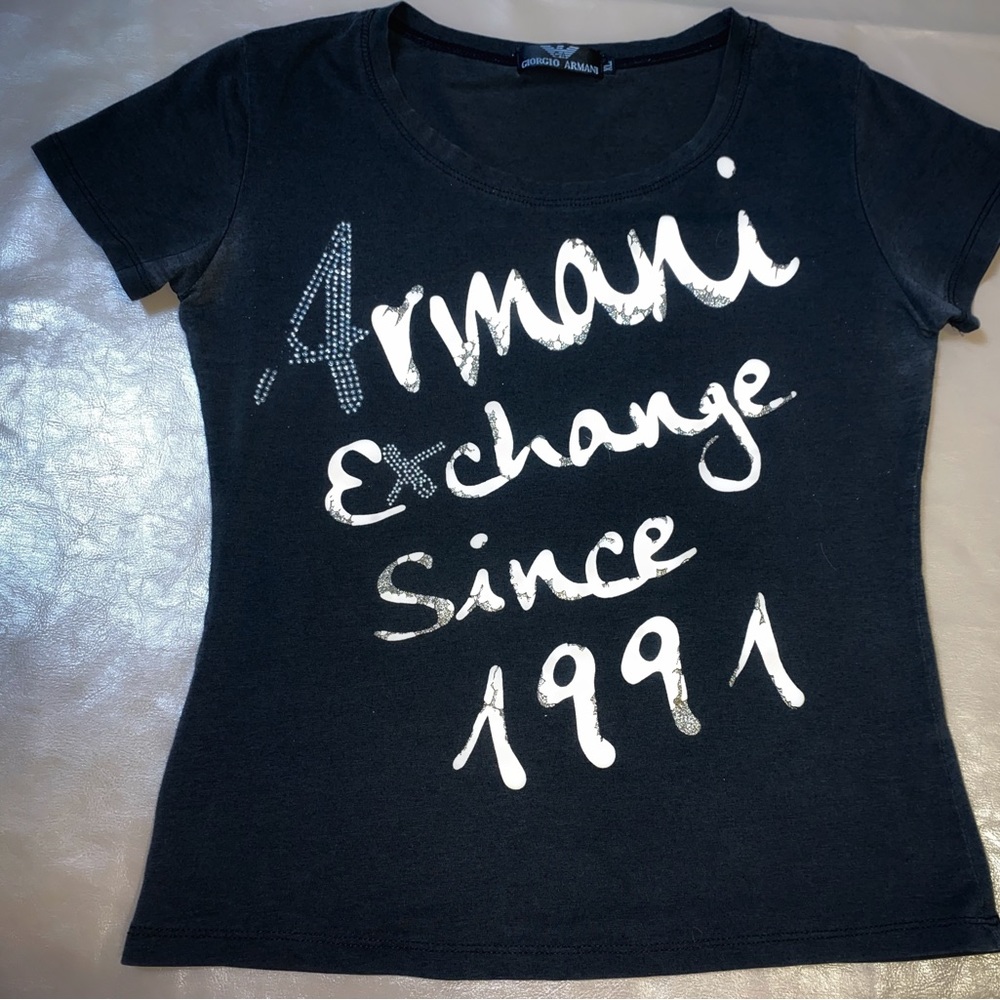 Giorgio Armani Le Collezioni print Vintage baby Tee 
Size XL